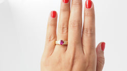 Yellow gold, ruby ​​and diamond ring