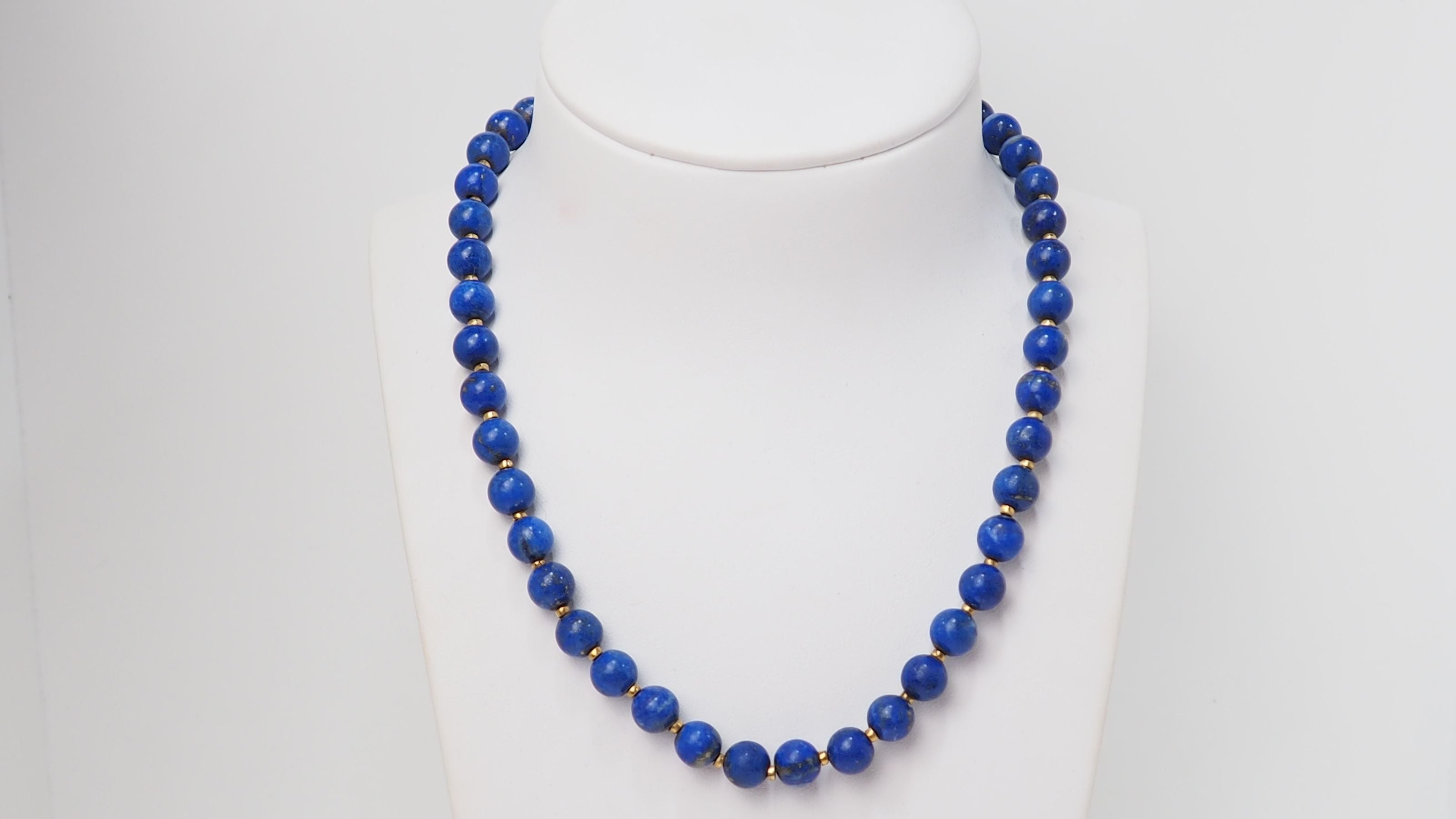Collier De Perles de Lapis Lazuli Et Fermoir En Or