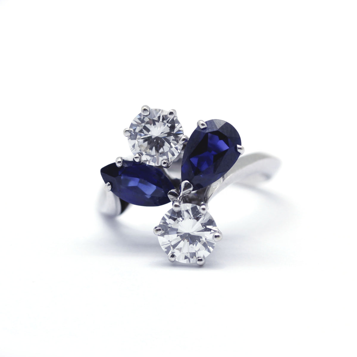 Bague Cocktail - Saphirs et Diamants