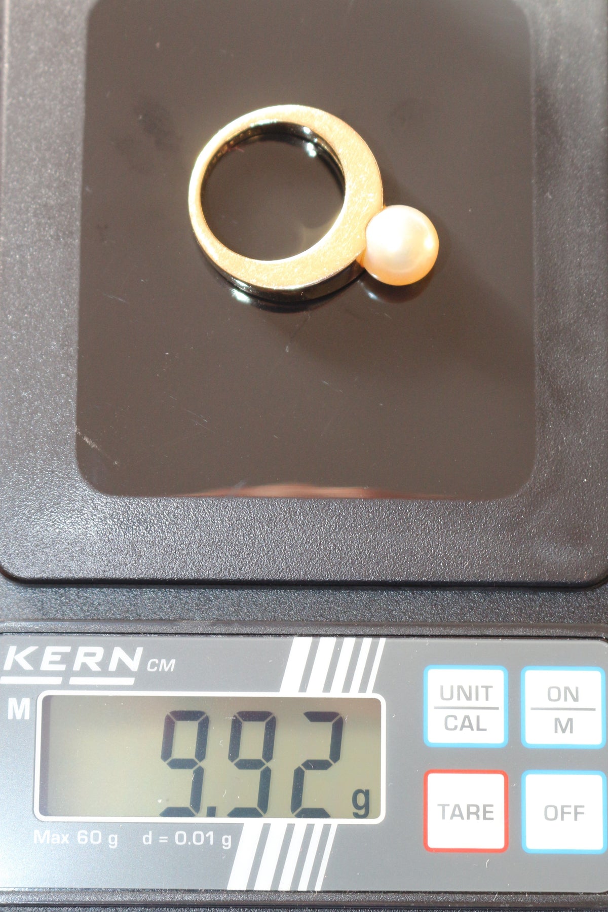 OJ Perrin pearl ring