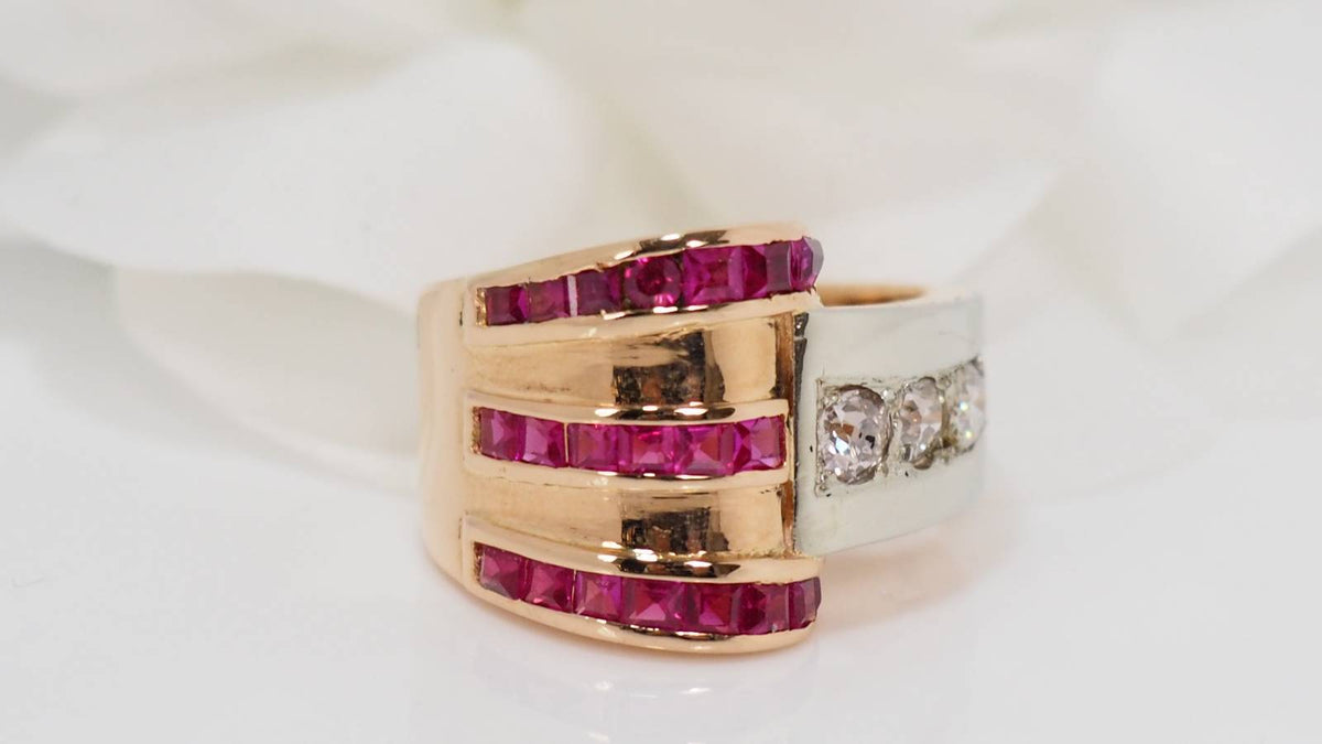 Gold, diamond and red stone ring 