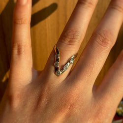 Ring - Gold & diamonds