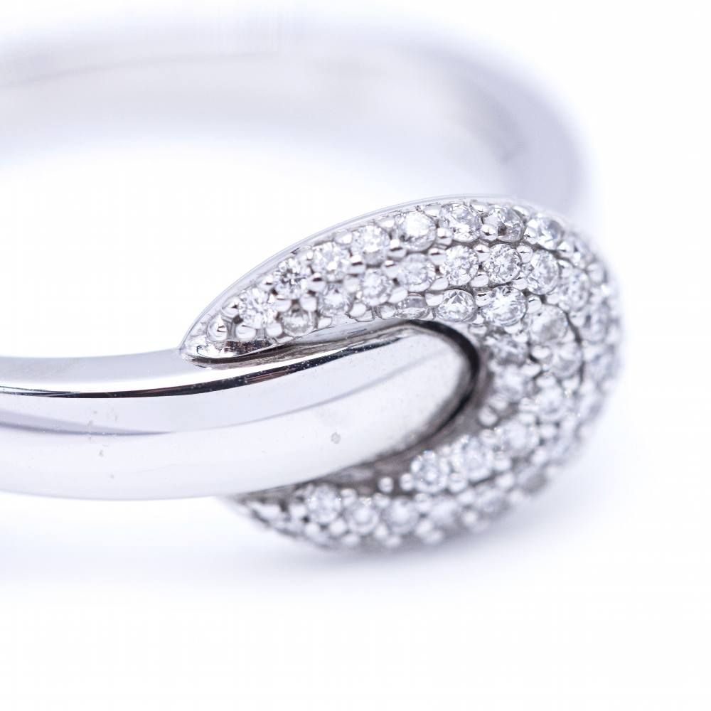 White gold Bangle Ring with Diamonds.