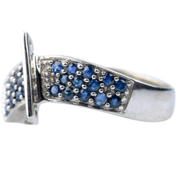 Bague en or jaune, saphirs et diamants