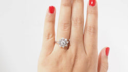 Bague en or blanc et diamants