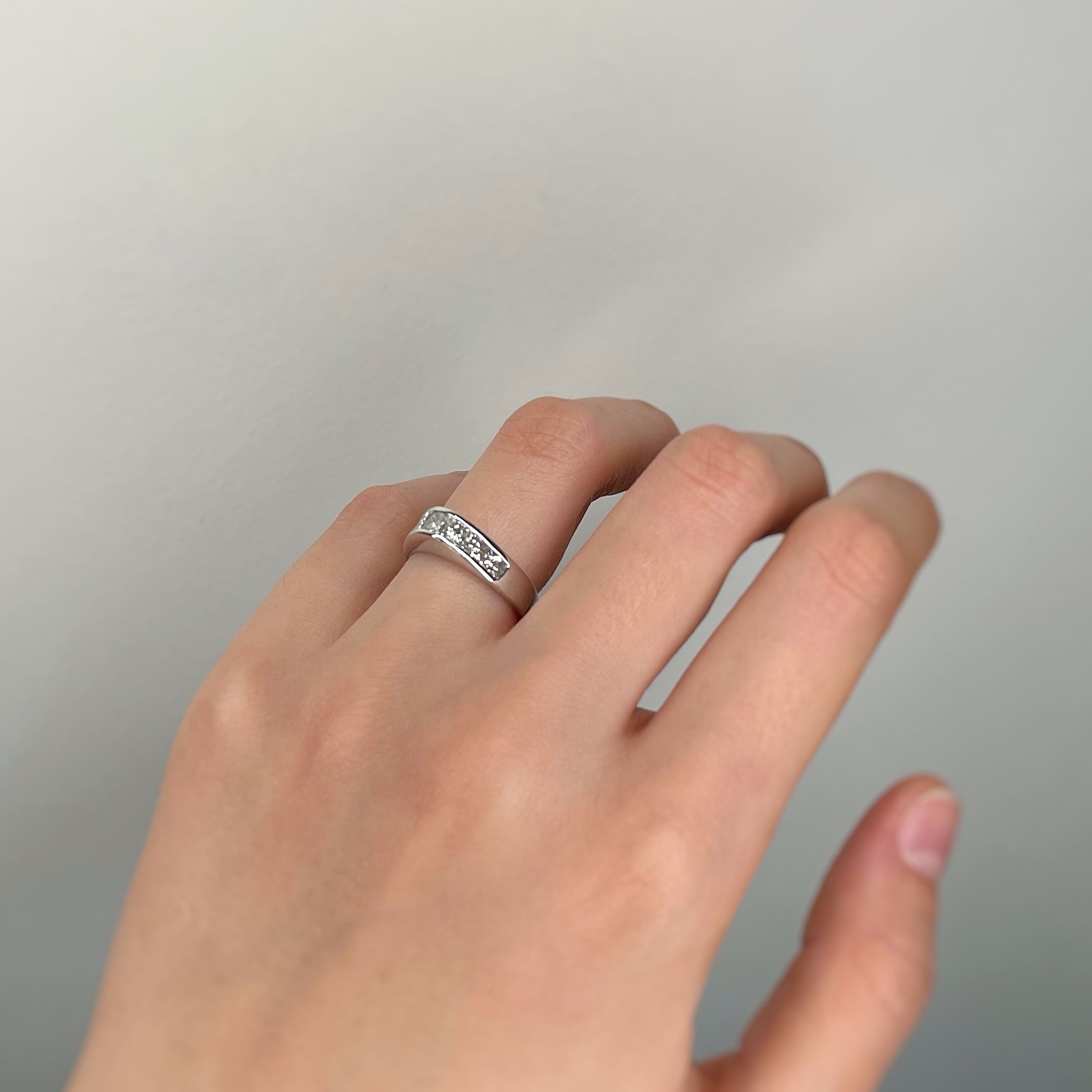 White gold and diamond ring