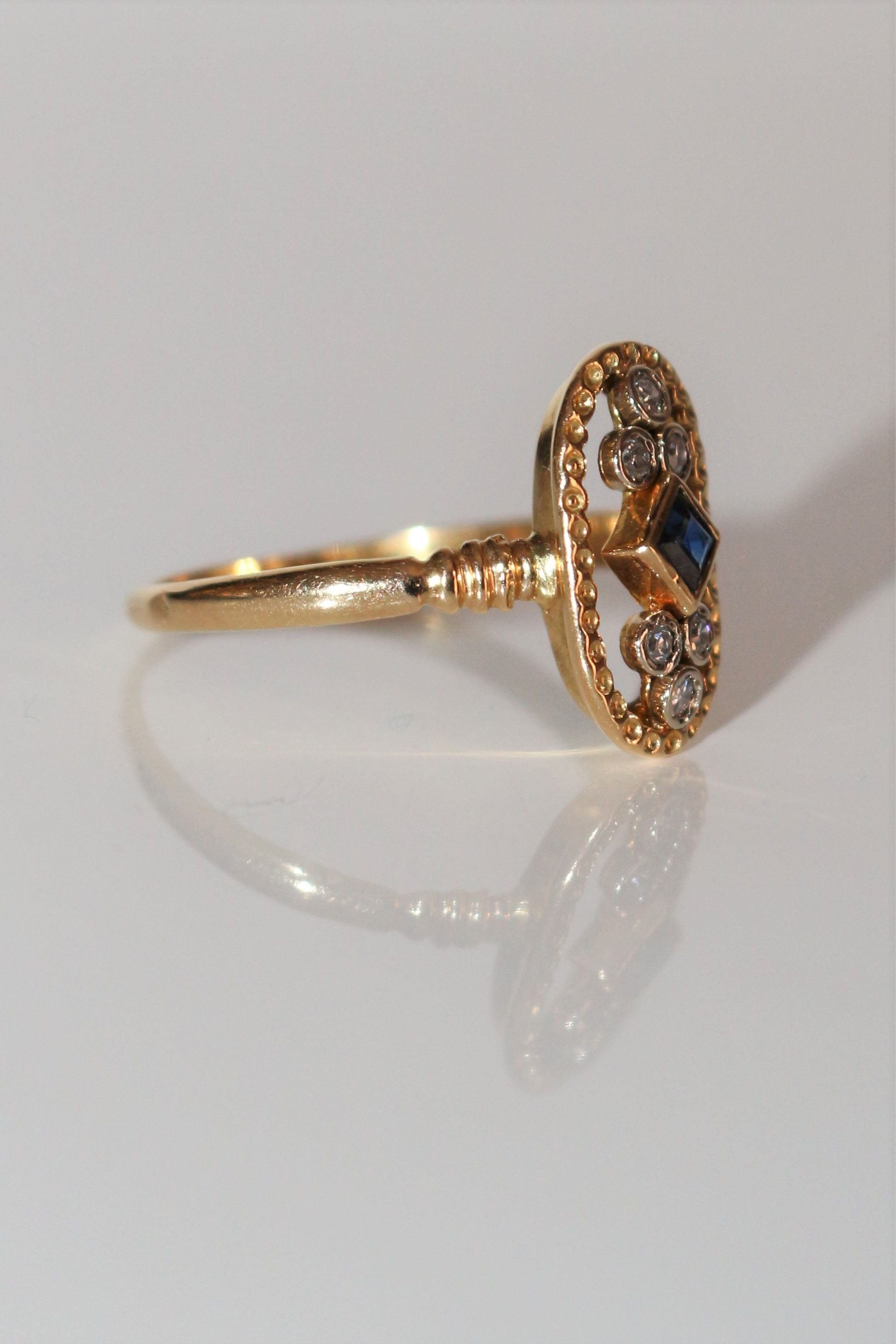 Bague Ovale Ajouré Saphir