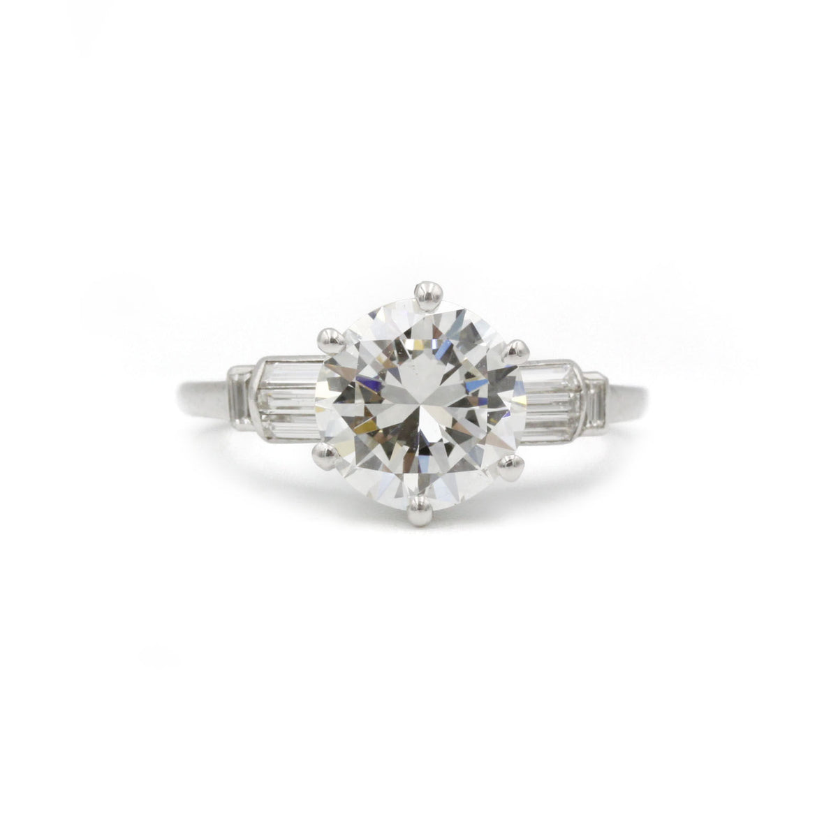 Solitaire accompagné - Diamant de 2,28 carats