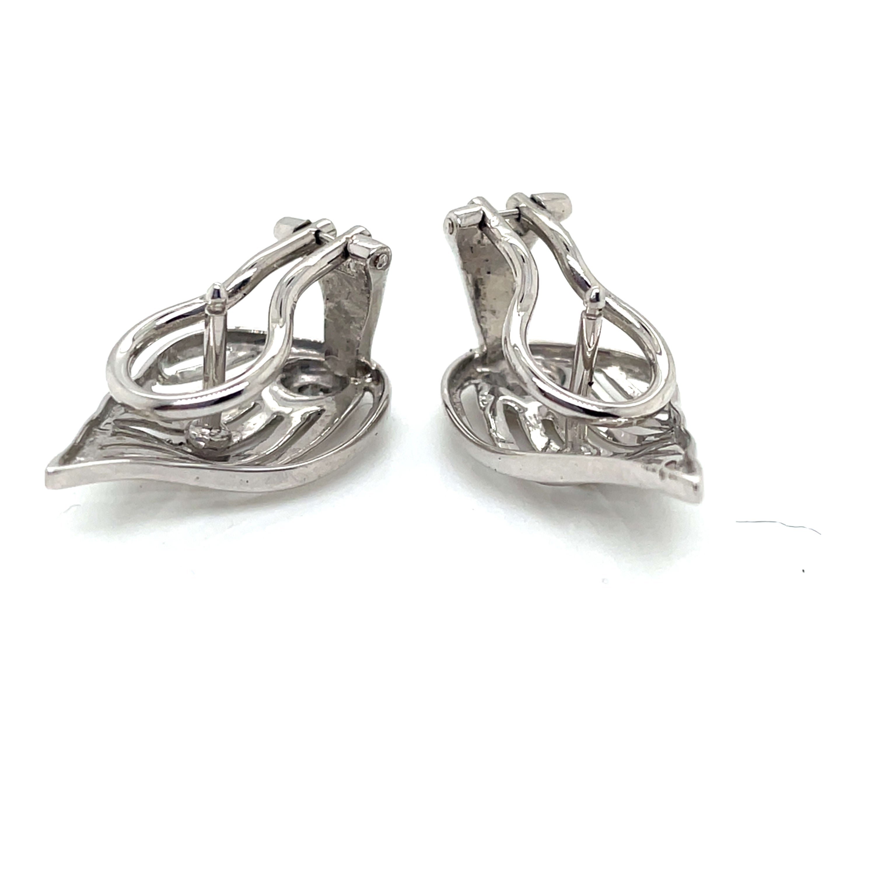 Boucles d Oreille Vintage Diamants Or Blanc Motif Feuille