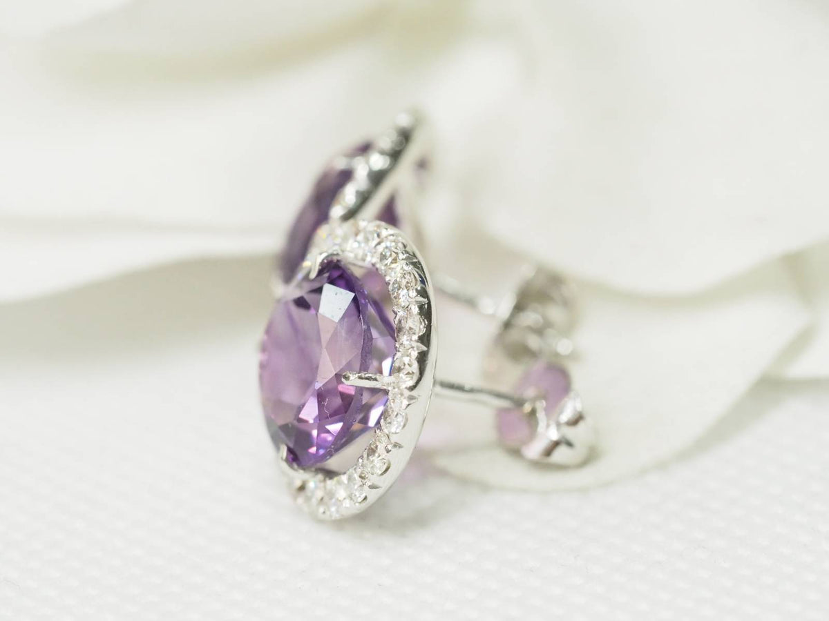 Flea earrings in white gold, round Amethysts and Diamonds
