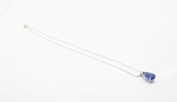 Collier maille cobra en or blanc et saphir