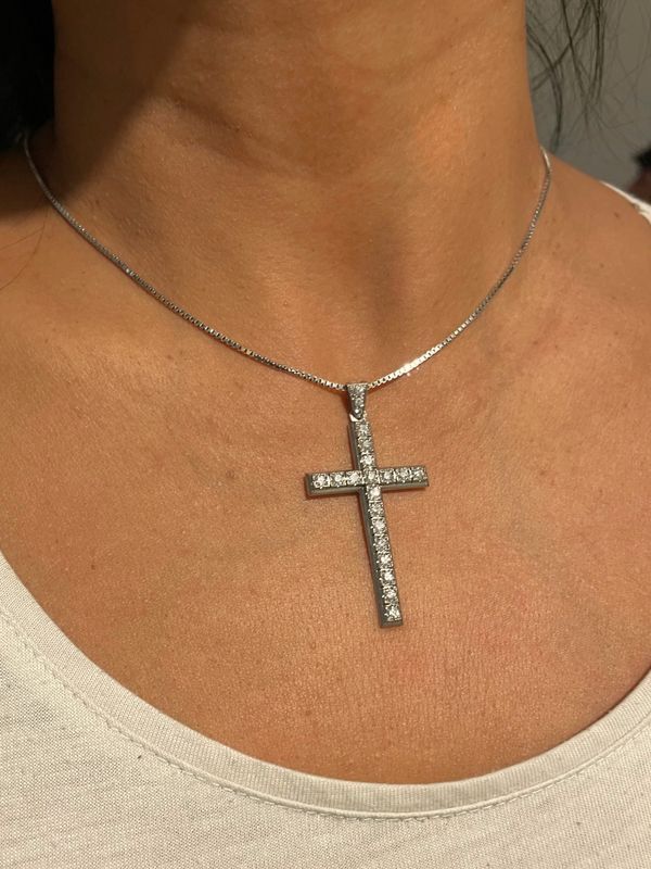 Croix ancienne diamants en or blanc et platine