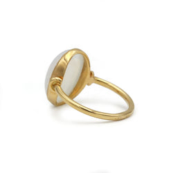 Bague or jaune 750 et pierre de lune