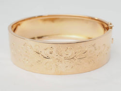 Bracelet jonc décor floral en or rose