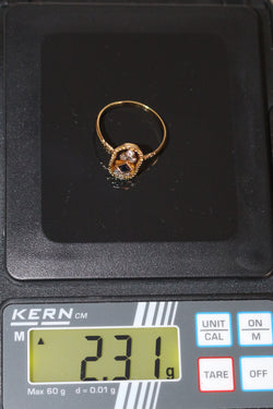 Oval Openwork Sapphire Ring