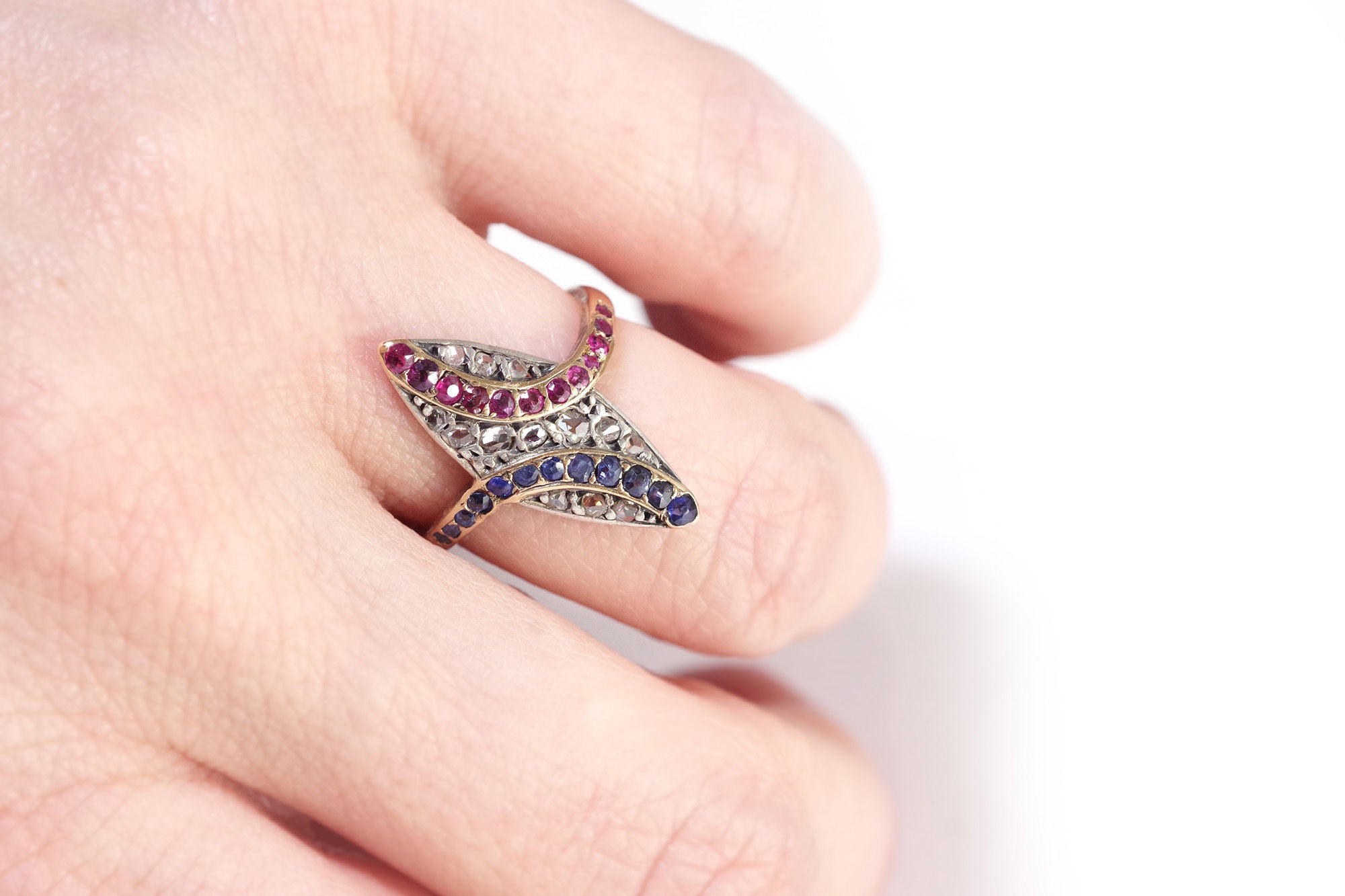 Bague marquise patriotique en or