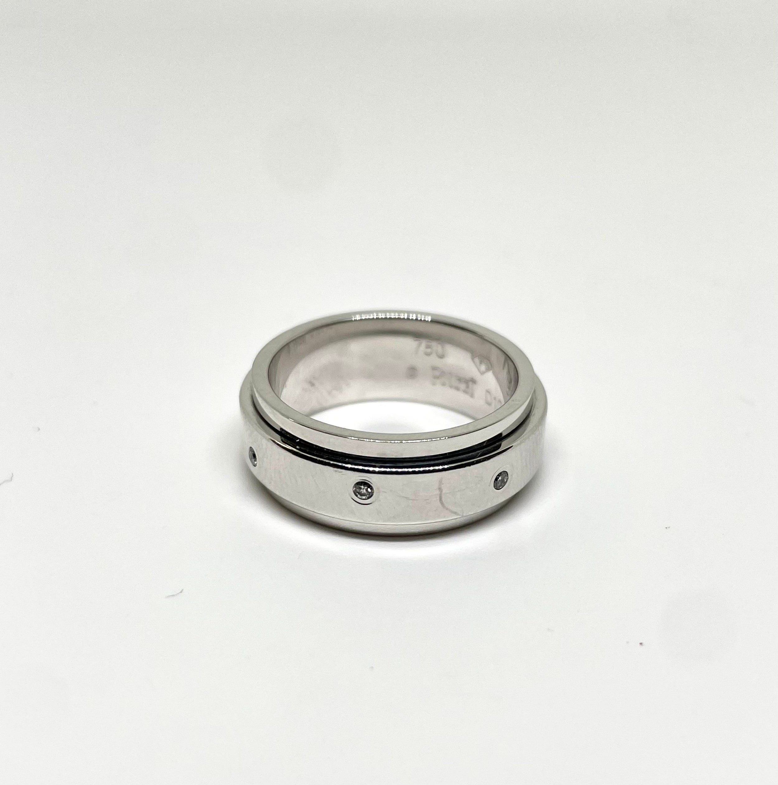 Piaget- bague possession 7 diamants or blanc