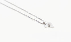 Collier maille solide en or blanc et diamant