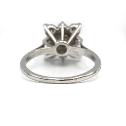 Ring at white gold and diamonds