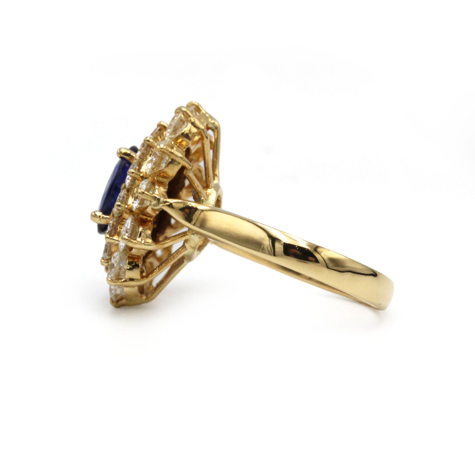 Ring Marguerite - Yellow gold, diamonds & Sapphire