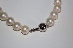 Large Cream Cultured Pearl Necklace