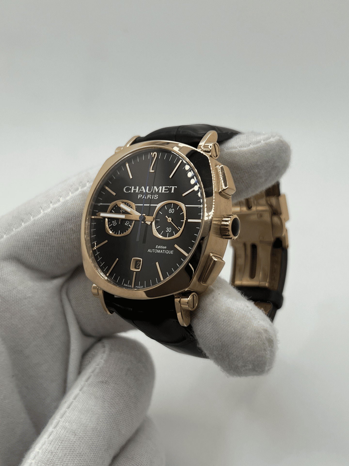 Watch CHAUMET "Dandy XL Chronograph" in rose gold and leather