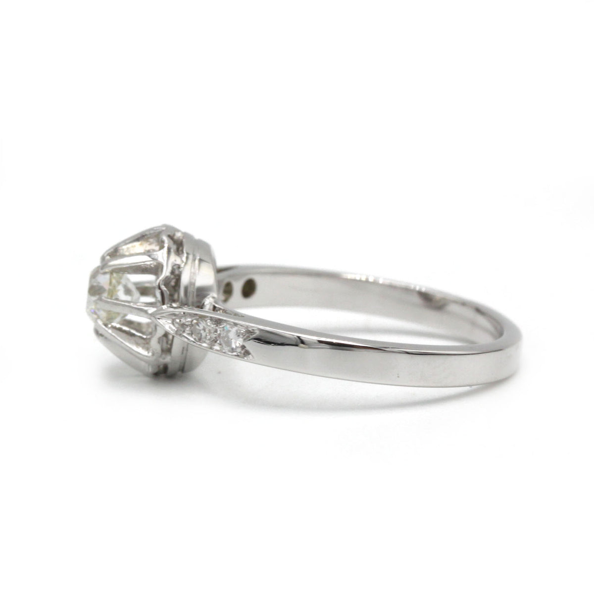 Accompanied Solitaire - Gold, Platinum & Diamonds