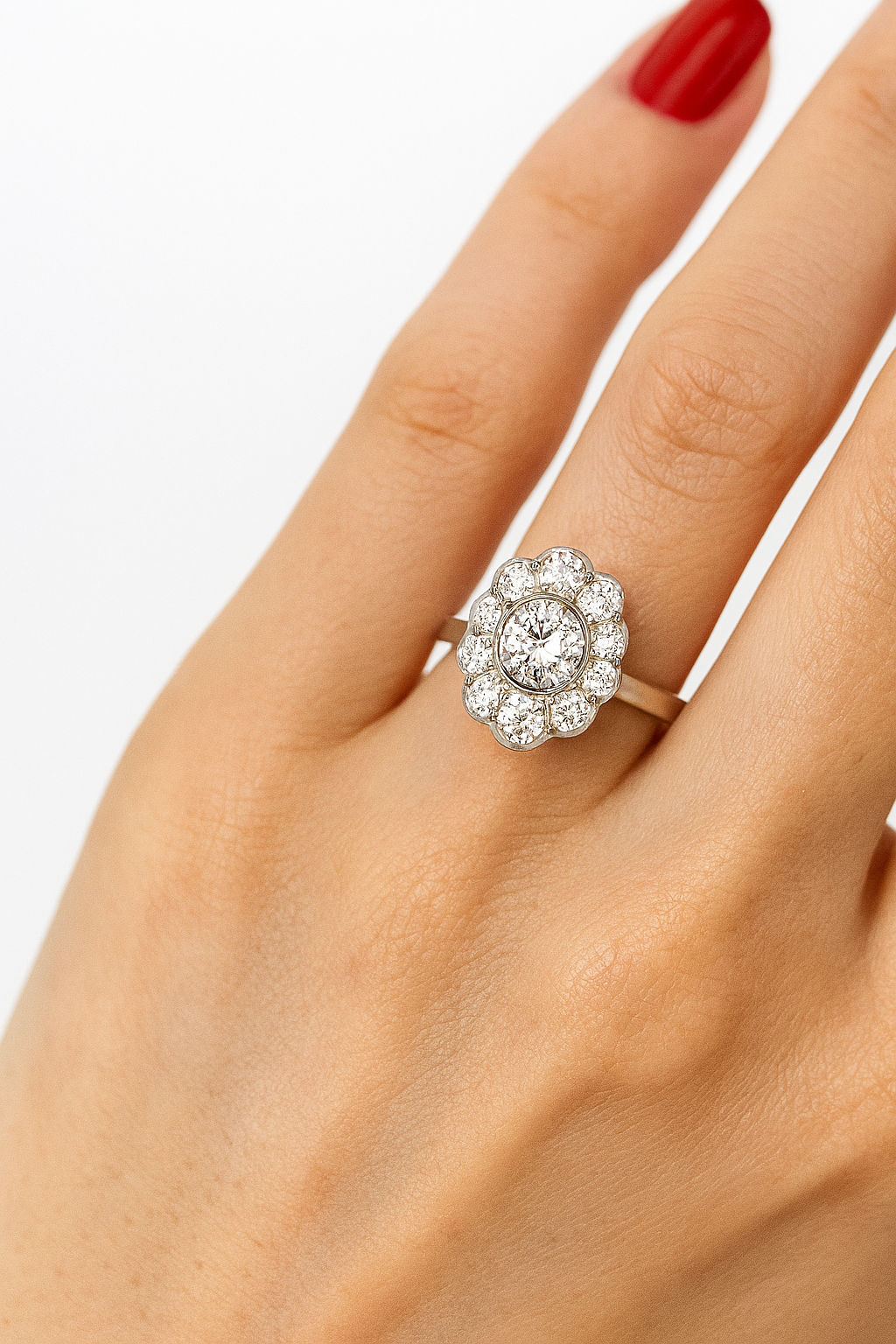 Bague modèle Pompadour diamants