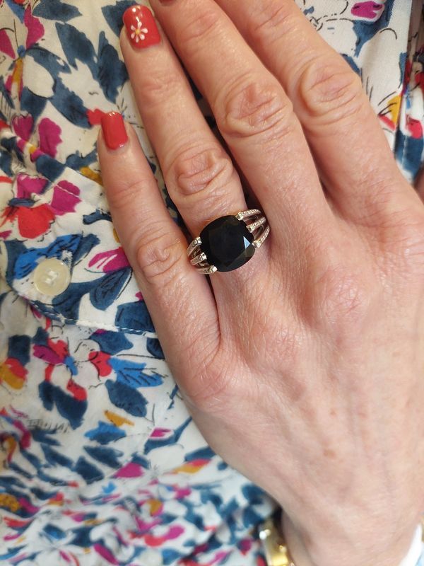 Bague POIRAY FIL onyx et diamants en or blanc