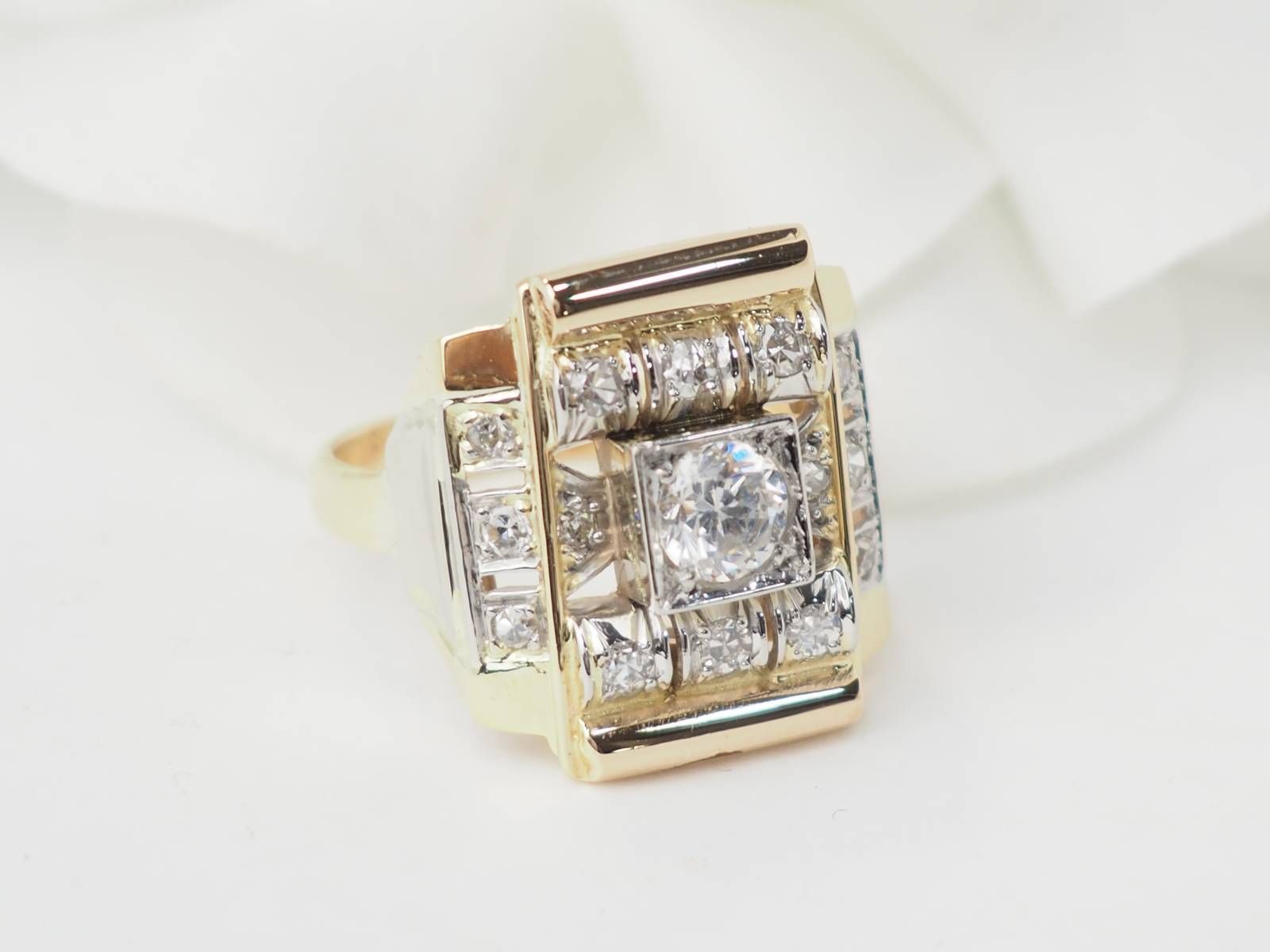 Bague Tank en or jaune et diamants