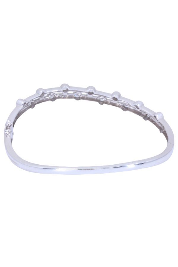 Bracelet jonc ouvrant en or blanc et diamants