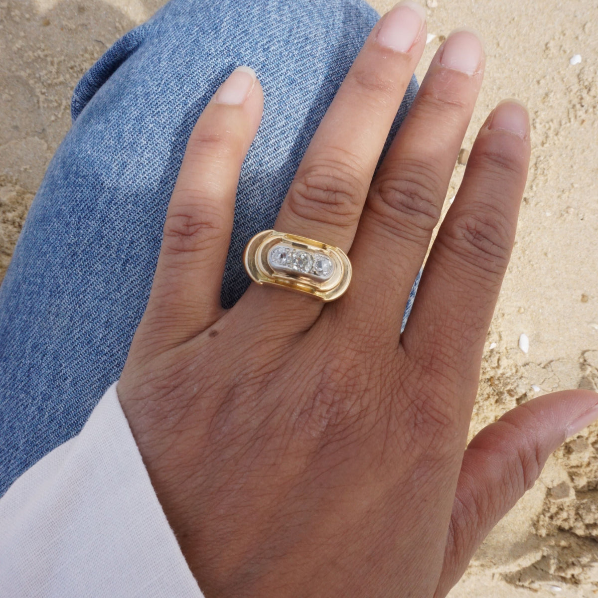 Tank Ring in Yellow Gold, Platinum, and Diamonds