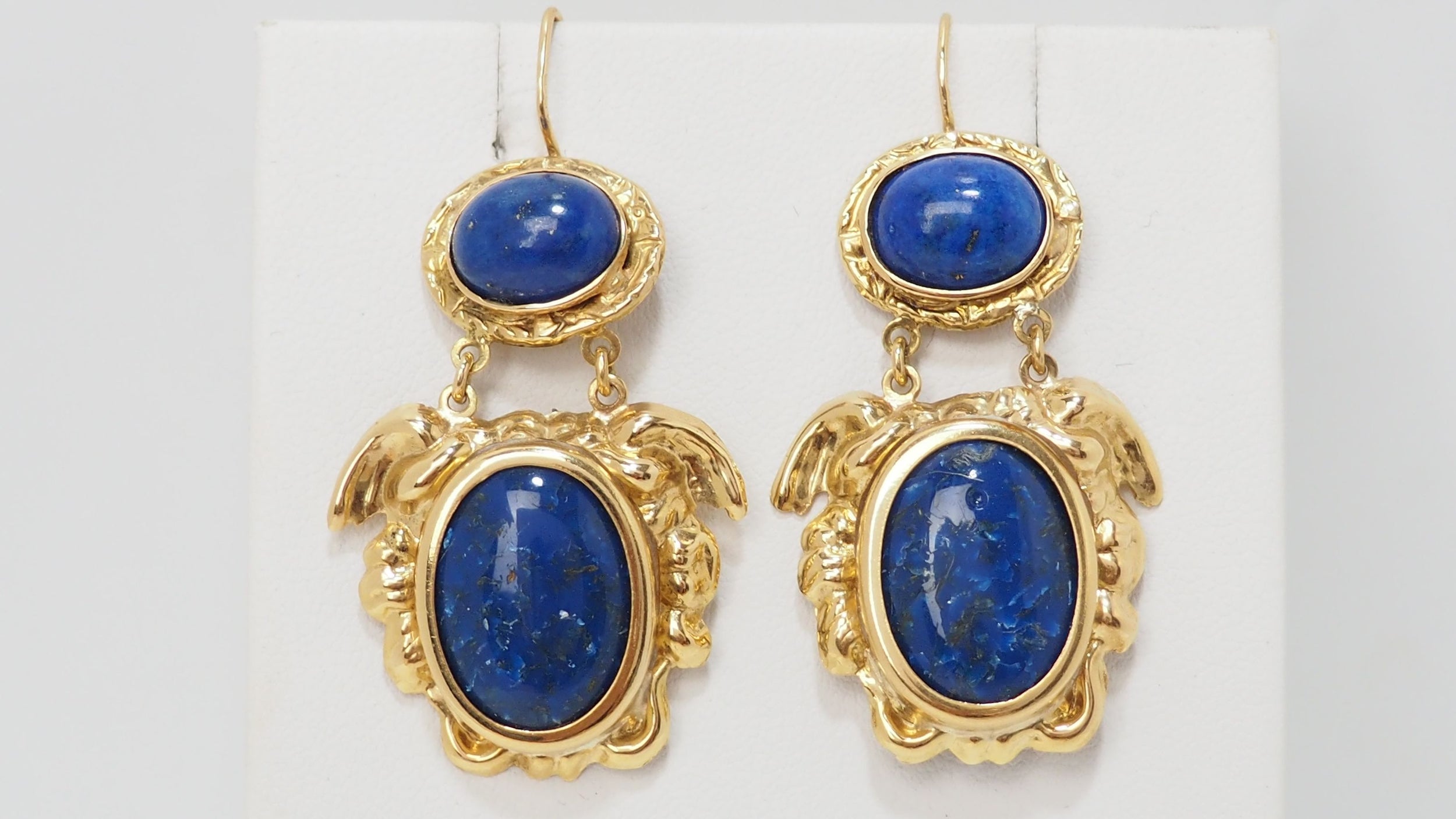 Boucles d'Oreilles Cabochon Lapis Lazuli Et Or Jaune