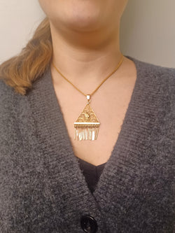 Pendant in yellow gold