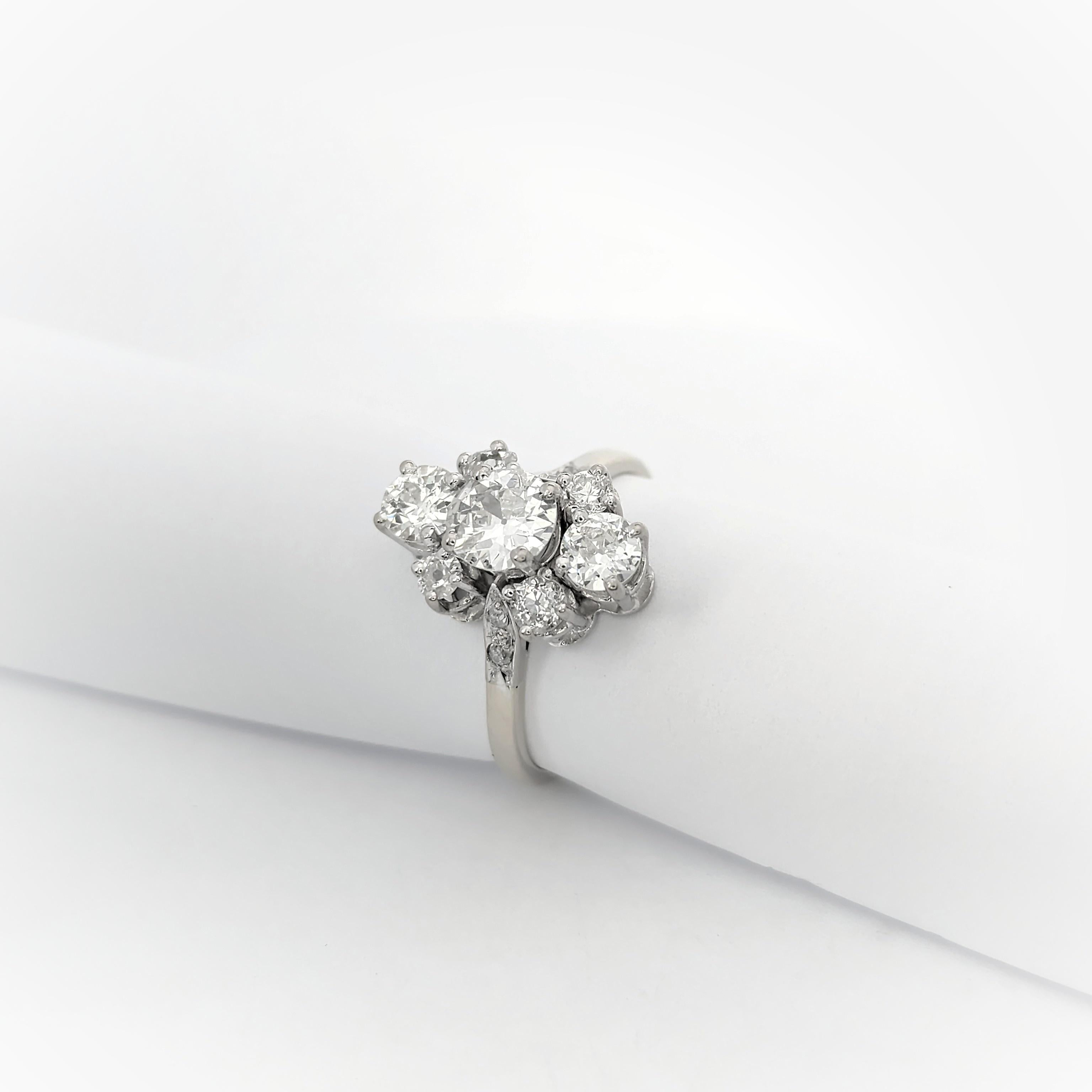 Bague en or blanc et diamants