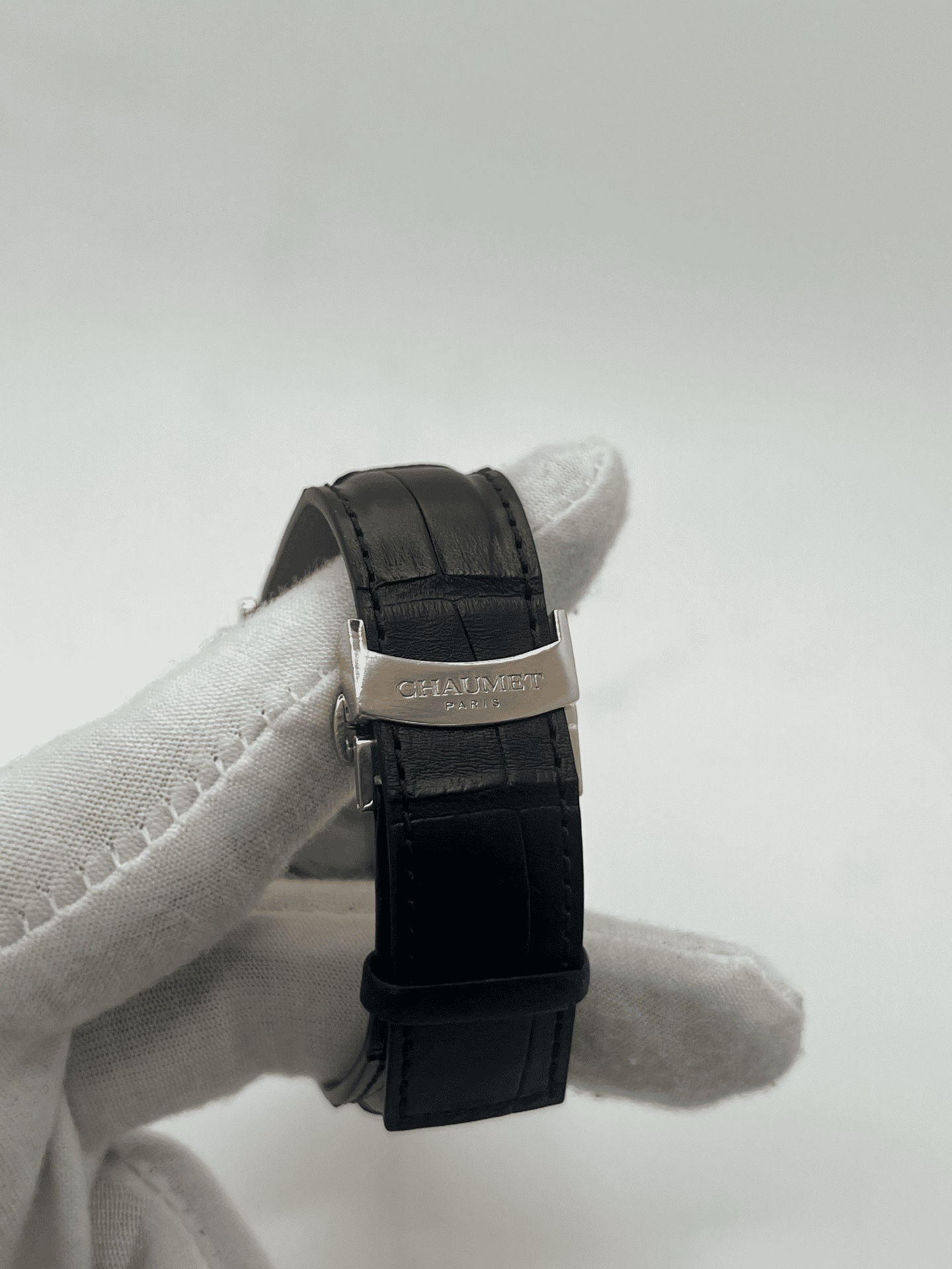 Watch CHAUMET "Dandy XL Chronograph" in rose gold and leather