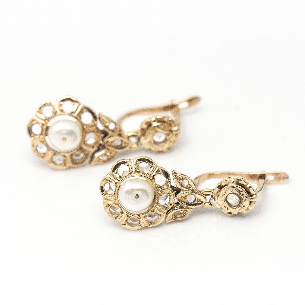 Original 1810 FLEUR earrings with diamonds