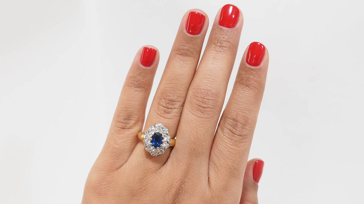 Bague Pompadour en Or jaune, Saphir et Diamant