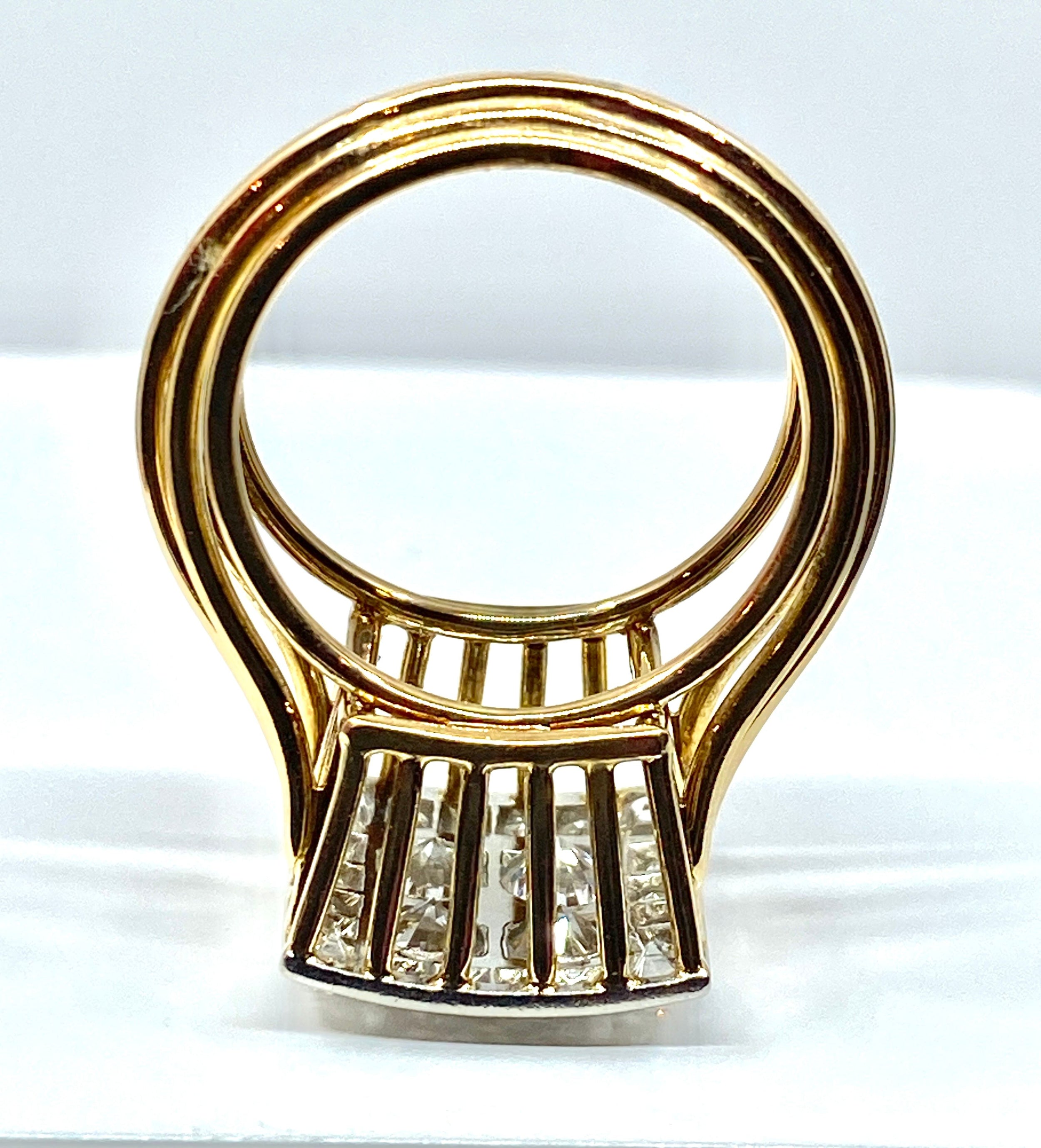 Bague en or jaune et or blanc 18 carats pavée de diamants