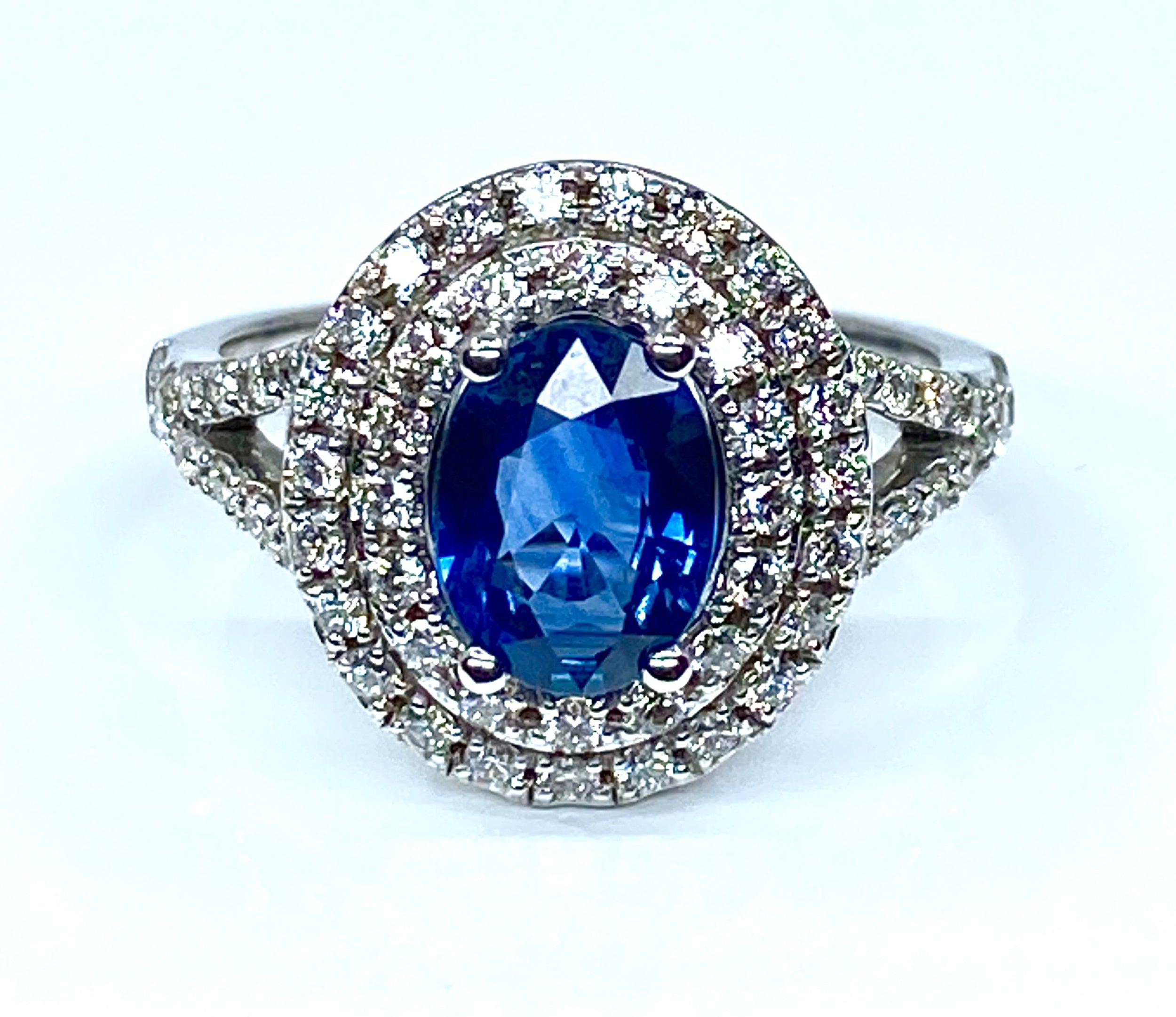 18k white gold sapphire and diamond ring