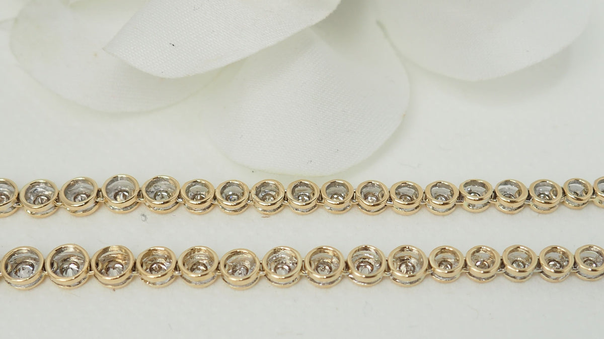 River necklace in yellow gold and diamonds 