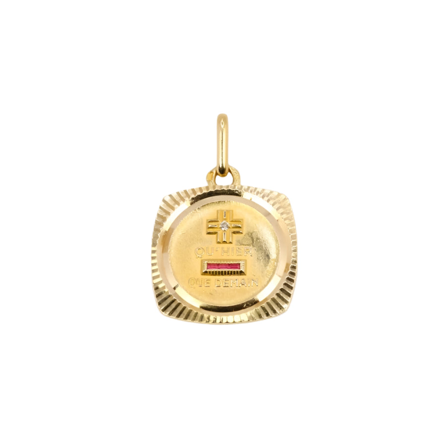 Médaille amour Augis carrée Plus qu'hier moins que demain or jaune diamant rubis - Castafiore