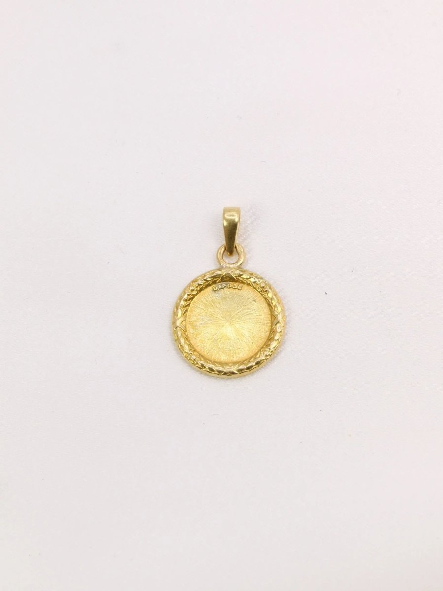 Médaille amour Augis couronne de Laurier Plus qu'hier moins que demain or jaune - Castafiore