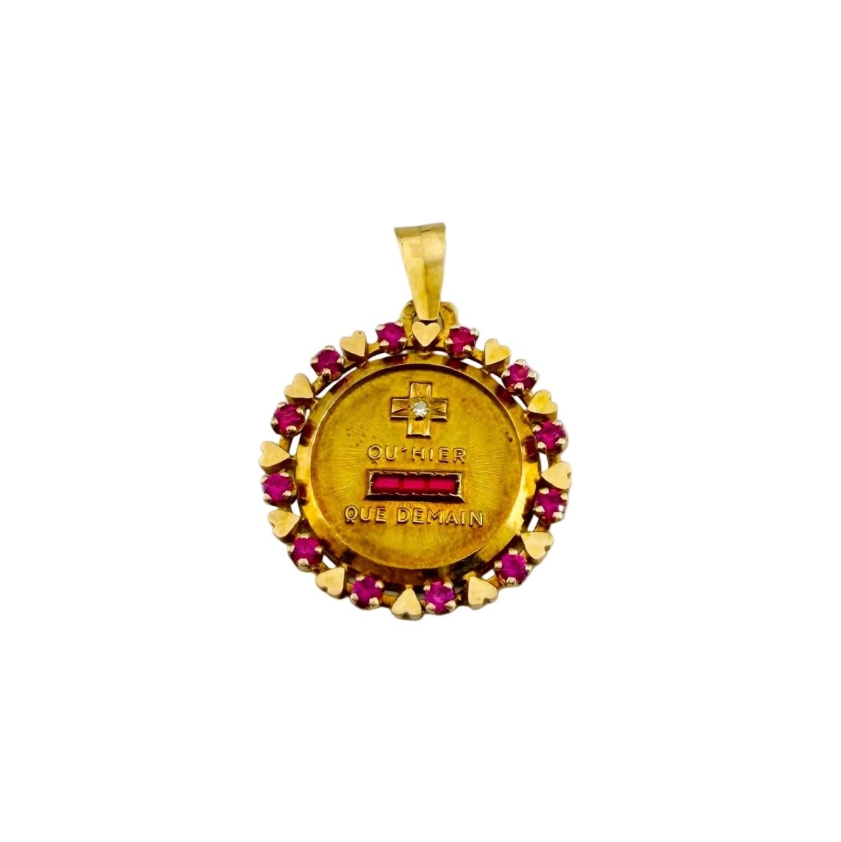 Médaille AUGIS en or jaune, rubis et diamants - Castafiore