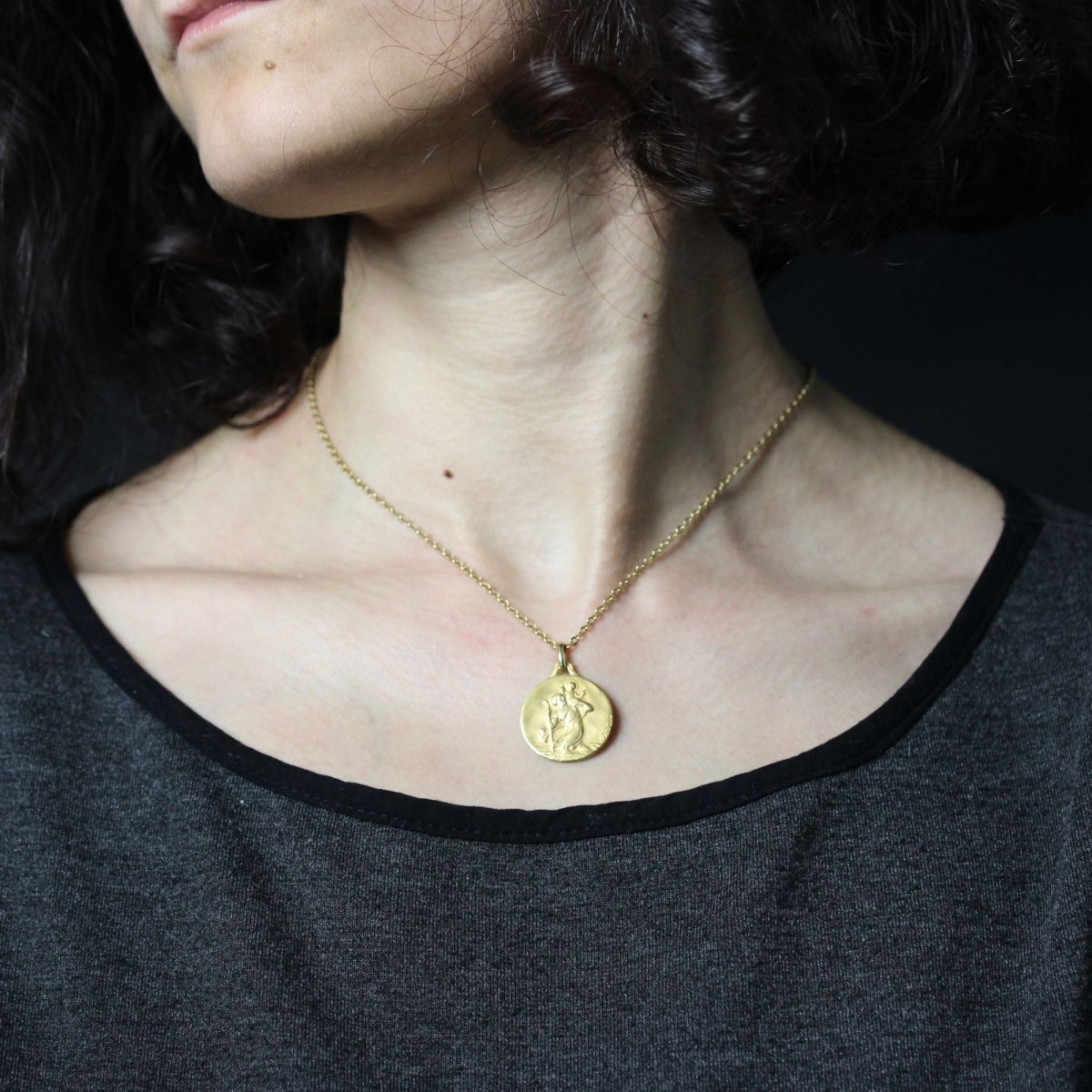 Médaille AUGIS Saint Christophe en or jaune - Castafiore