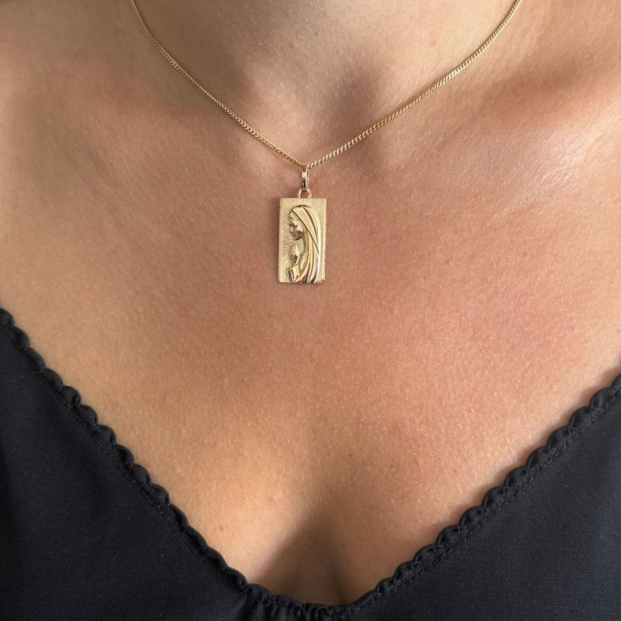 Médaille de la Vierge Marie en or rose - Castafiore