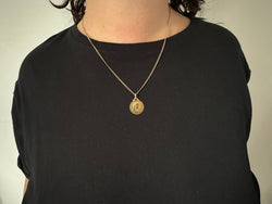 Médaille en or champagne de la vierge - Castafiore