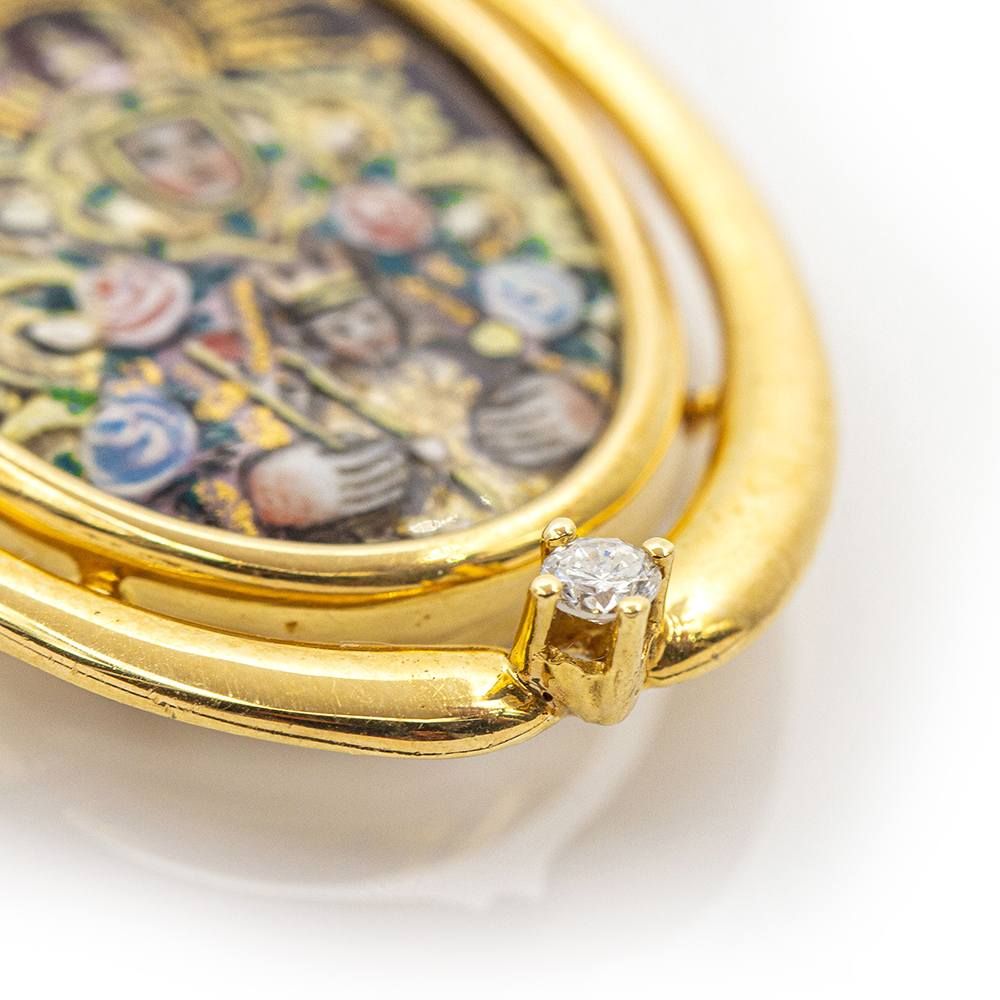 Médaille en or et émail de la Vierge Montserrat - Castafiore