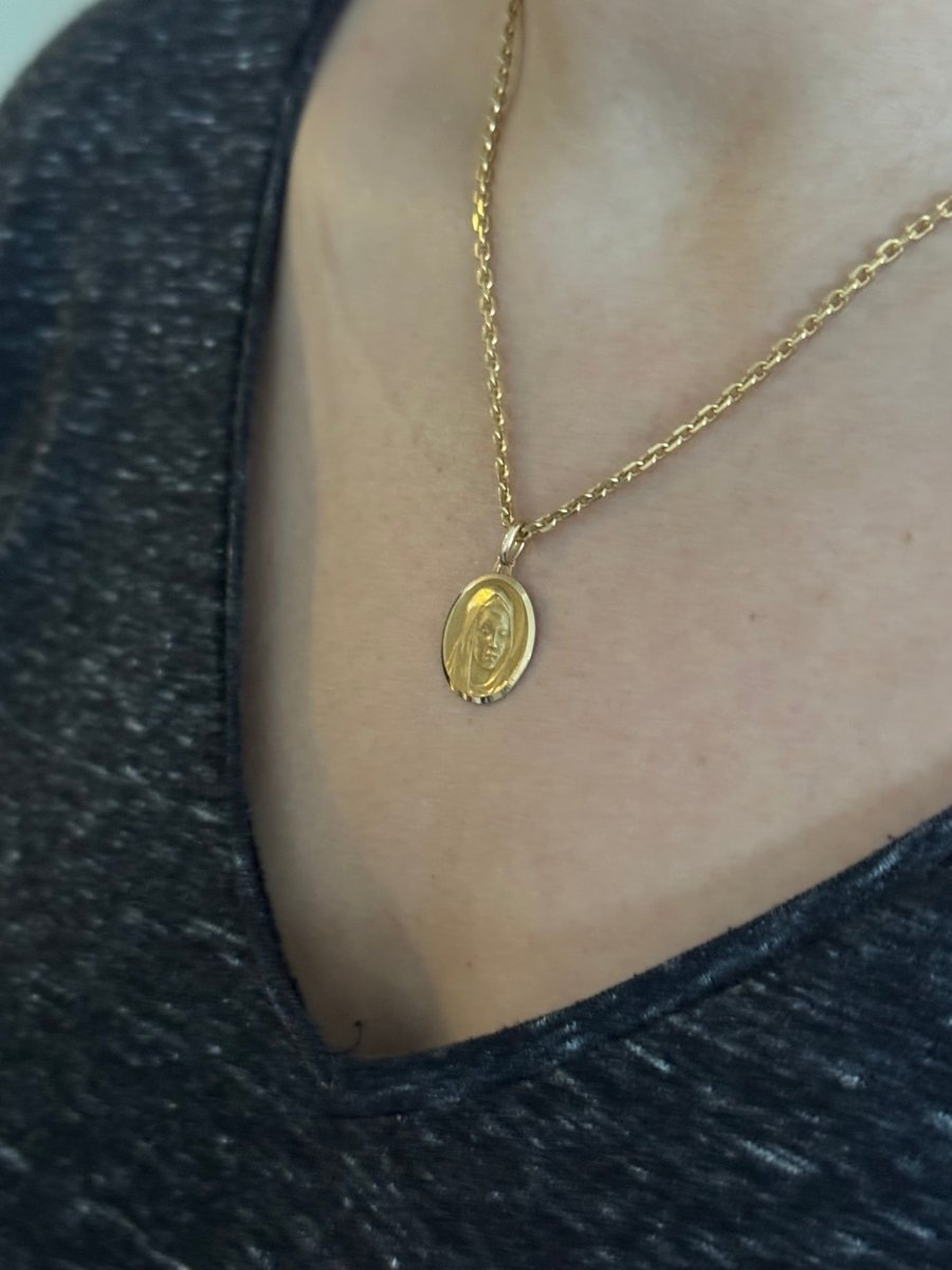 Médaille en or jaune - Castafiore