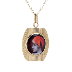 Médaille en or jaune et émail - Castafiore